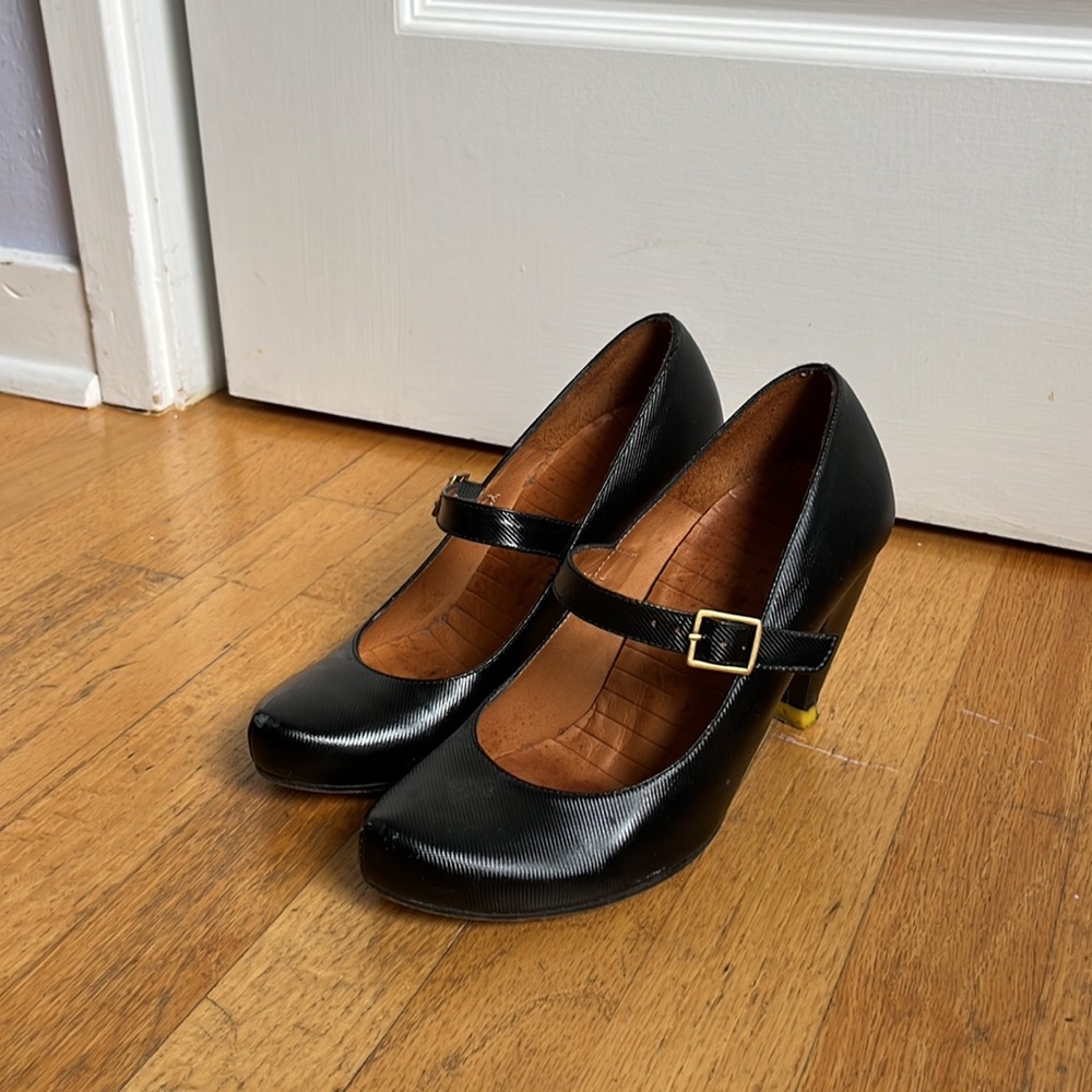 COPY - Chie Mihara Black Heels - Size 37.5